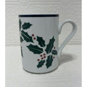 Dansk Bistro Holly Christmas Mug white Green Red
